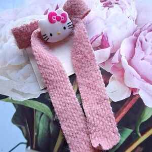 Hello kitty bow barrette